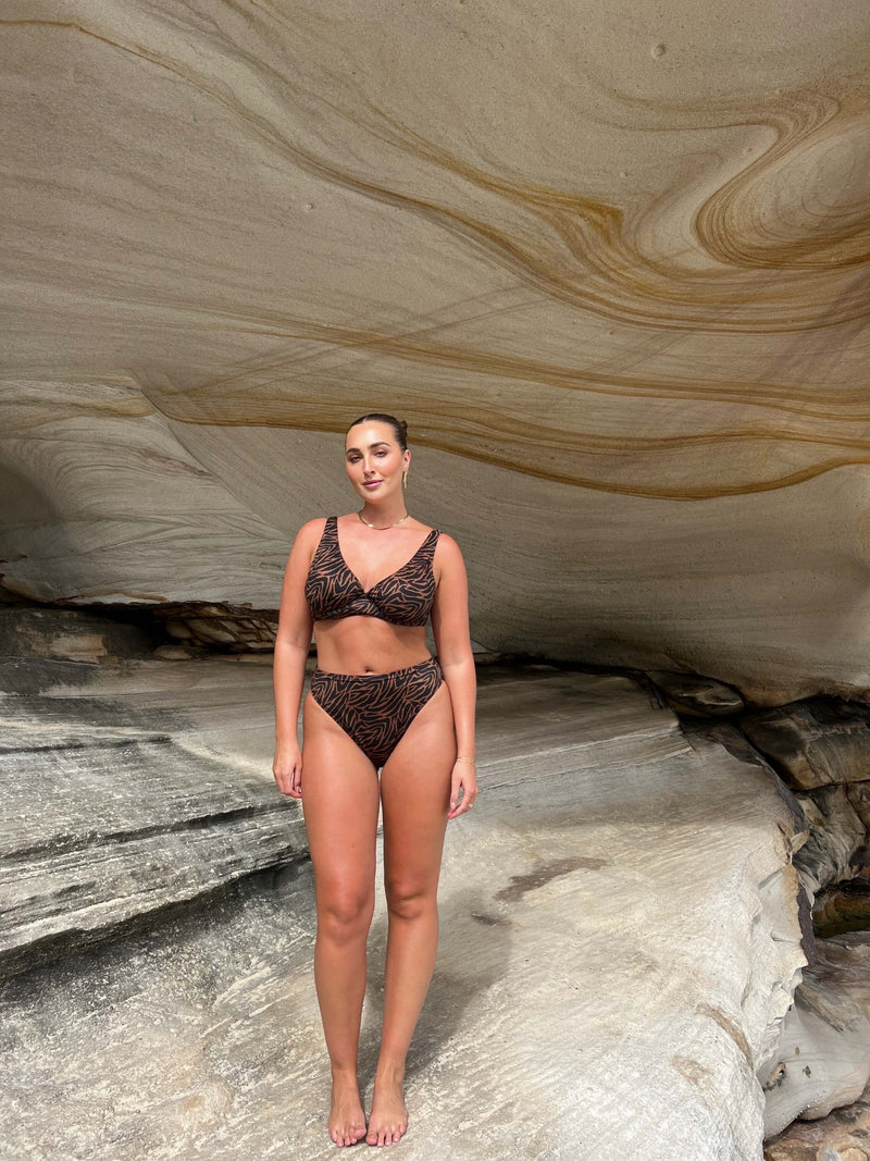 @mikaylaklewer